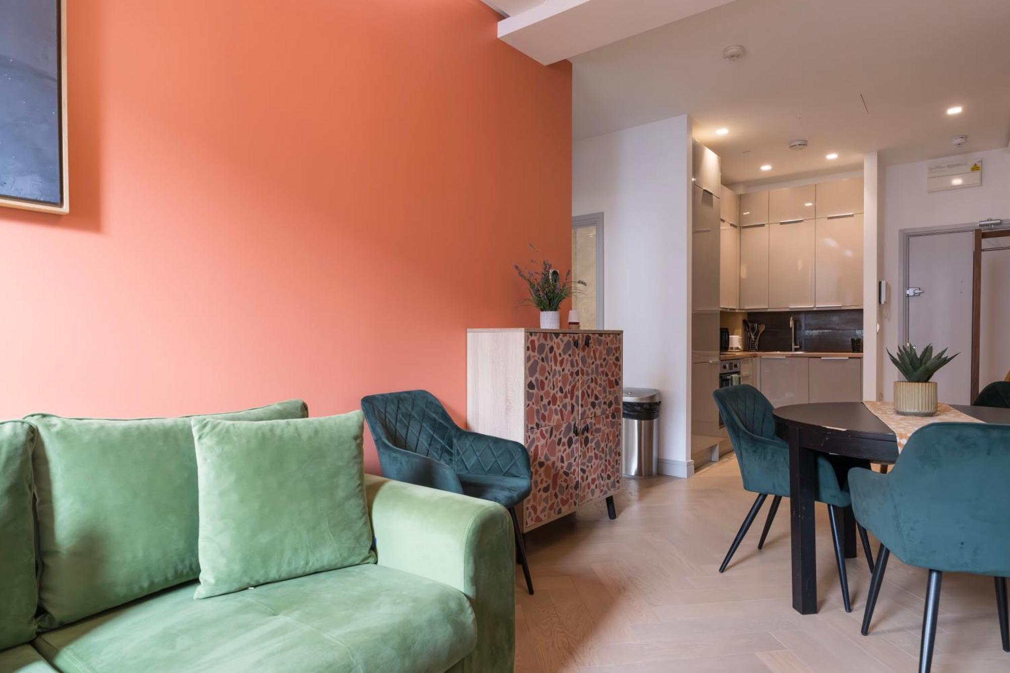 Kilburn By Dc * Londra